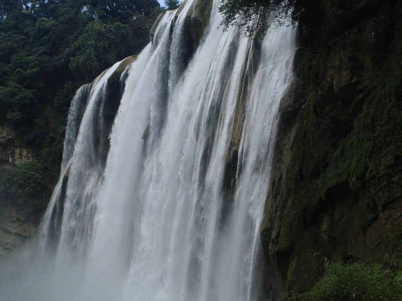 利川见天坝瀑布