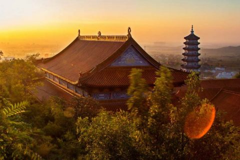 利川龙泉古寺铁炉寨